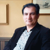 انفاس في زمن الصدأ 